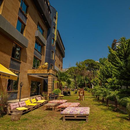 Le Caravelle Beirut Hotel Mansourieh Exterior photo